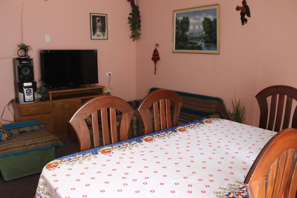 פוטרה Hostal Cali מראה חיצוני תמונה